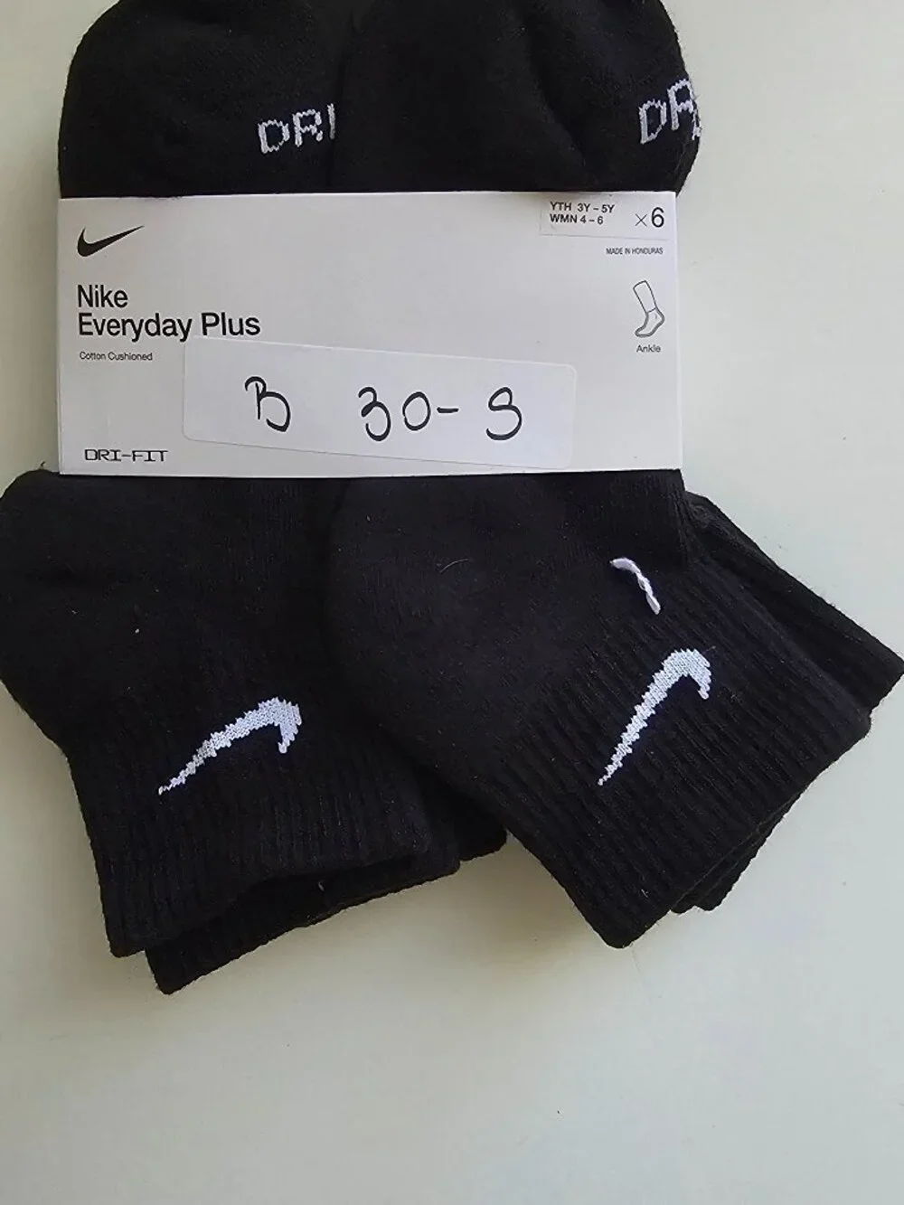 Kids Nike 6-pk. Dri-FIT Performance Quarter Socks Black Size Youth 3Y-5Y NWT